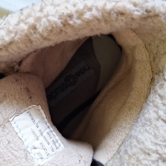 Dark Brown and Navy Duck Boots Size 6 - Picture 6 of 8